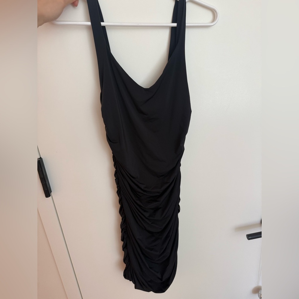 Aritzia black dress small Ten by babaton